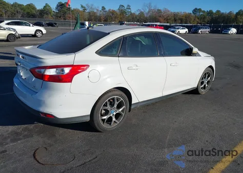 2013 Ford Focus Se z USA, uszkodzony, nr VIN 1FADP3F29DL186901